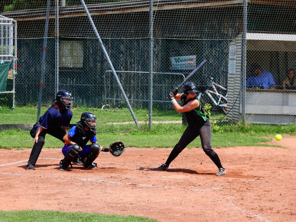 Katie Hooper at bat wanderers vs mstats softball vienna austria